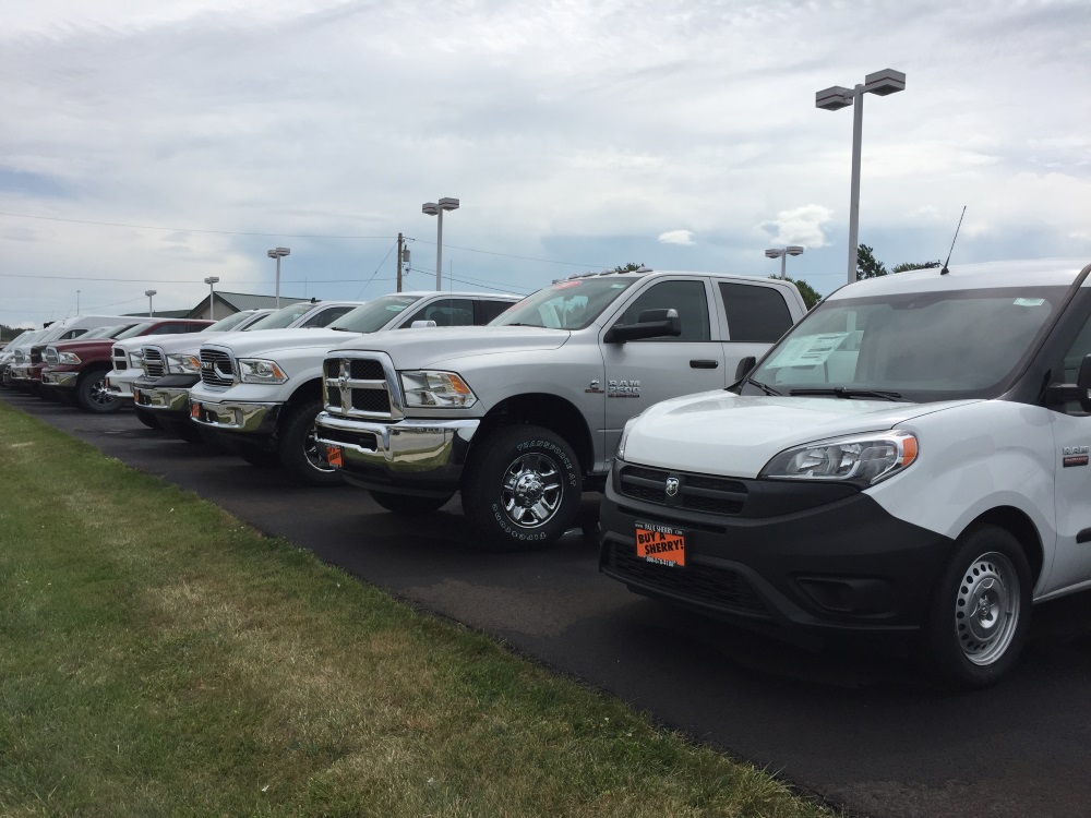 fleet order commercial trucks ohio