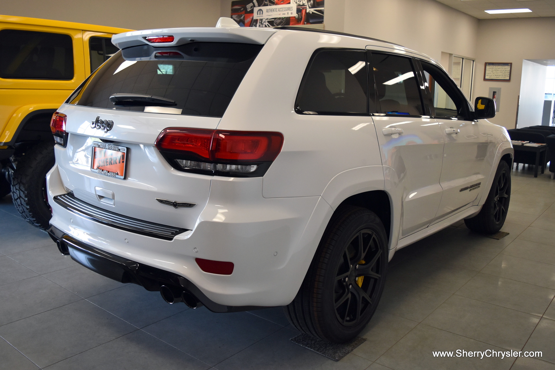 2019 Jeep Grand Cherokee Trackhawk AWD 28861T Paul Sherry Chrysler