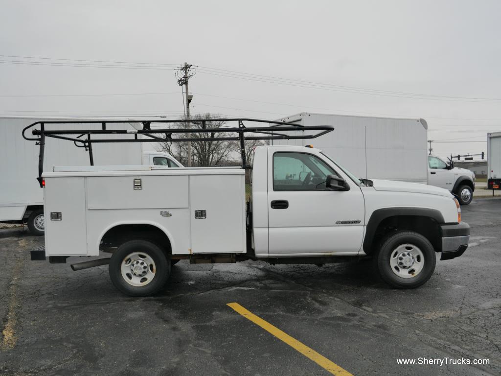 2007 Chevrolet Silverado 2500 – Commercial Reading Service Body