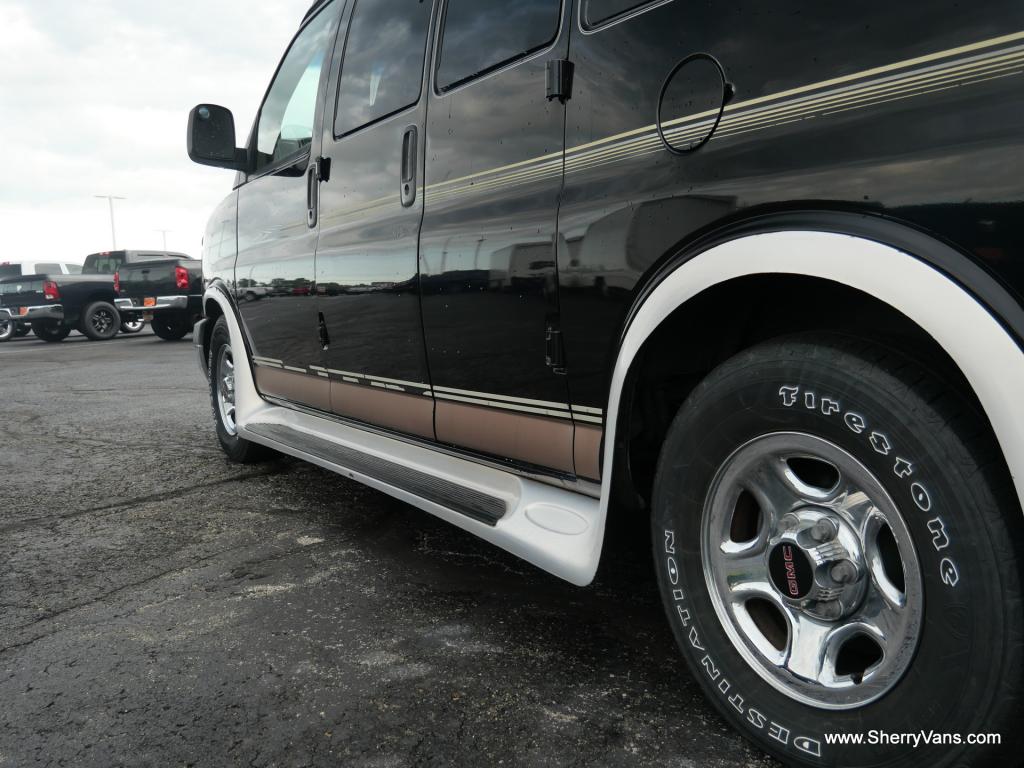2004 gmc conversion van