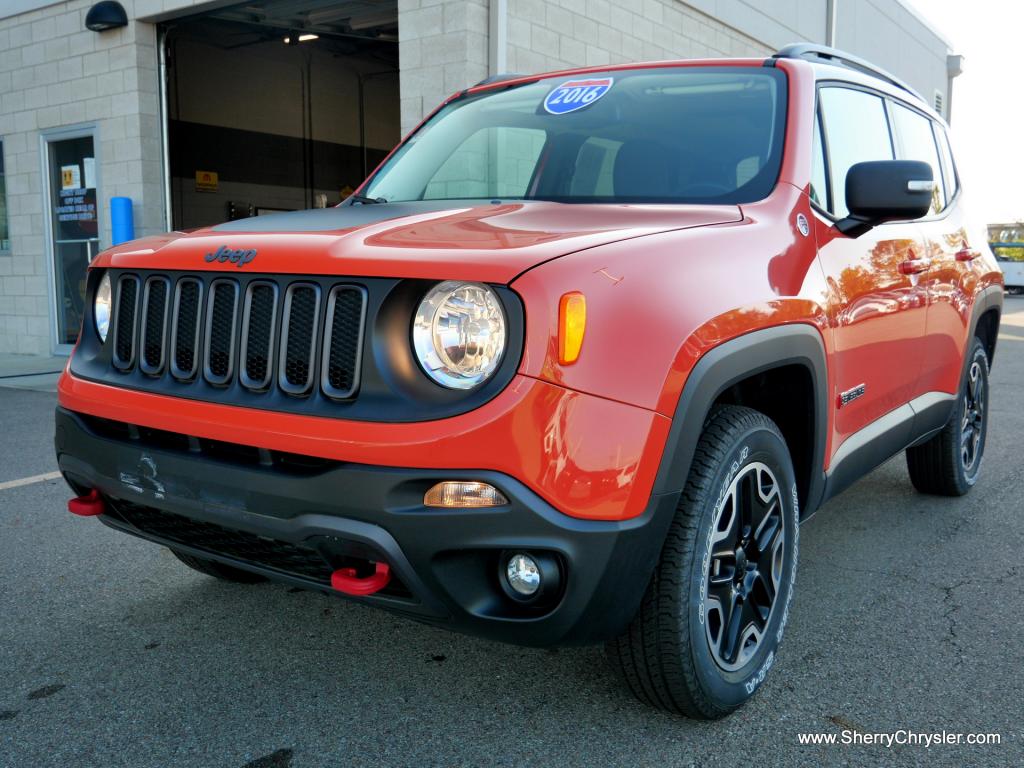 2016 Jeep Renegade Trailhawk 4X4 | CP16407T - Paul Sherry Chrysler ...