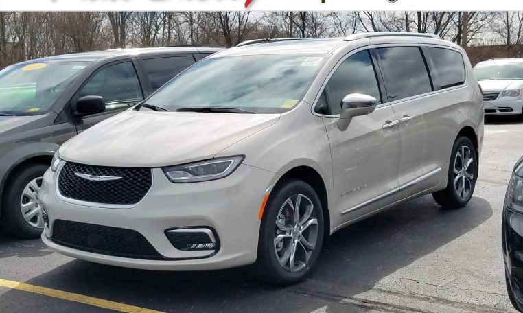 2021 Chrysler Pacifica Pinnacle AWD | 30208T - Paul Sherry Chrysler ...