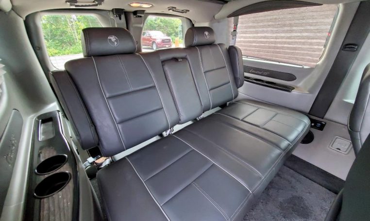inside of 2016 ford 12 passenger van