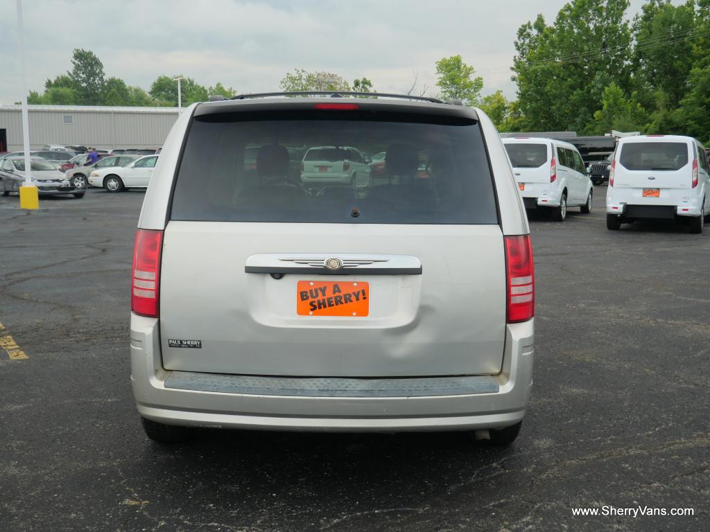 2008 Chrysler Town & Country Touring WPC Signature Series