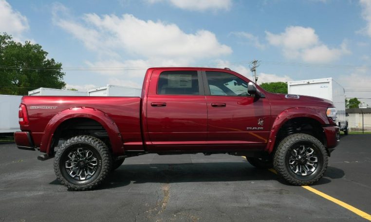 2022 ram 2500 lifted black