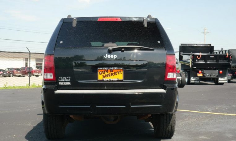 2006 Jeep Grand Cherokee Laredo 4x4 