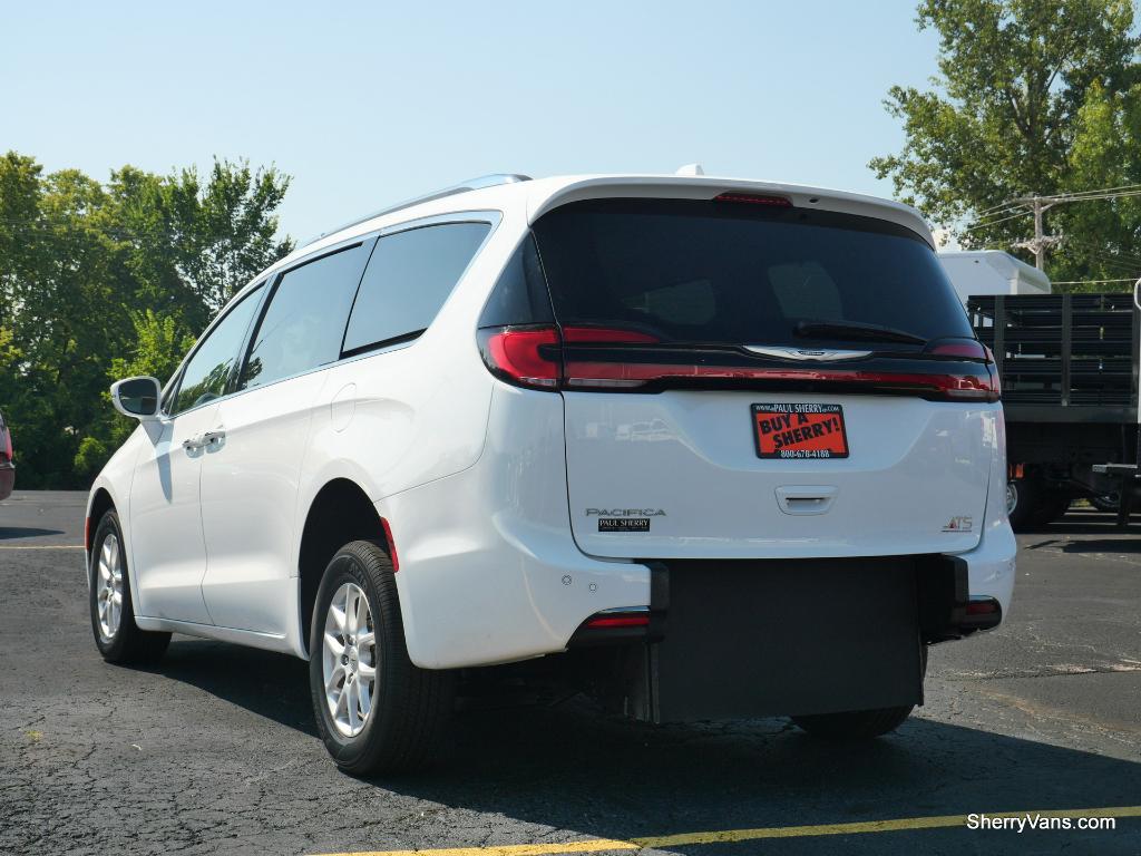 2021 Chrysler Pacifica - ATS Rear-Entry Mobility | CP16824T - Paul ...