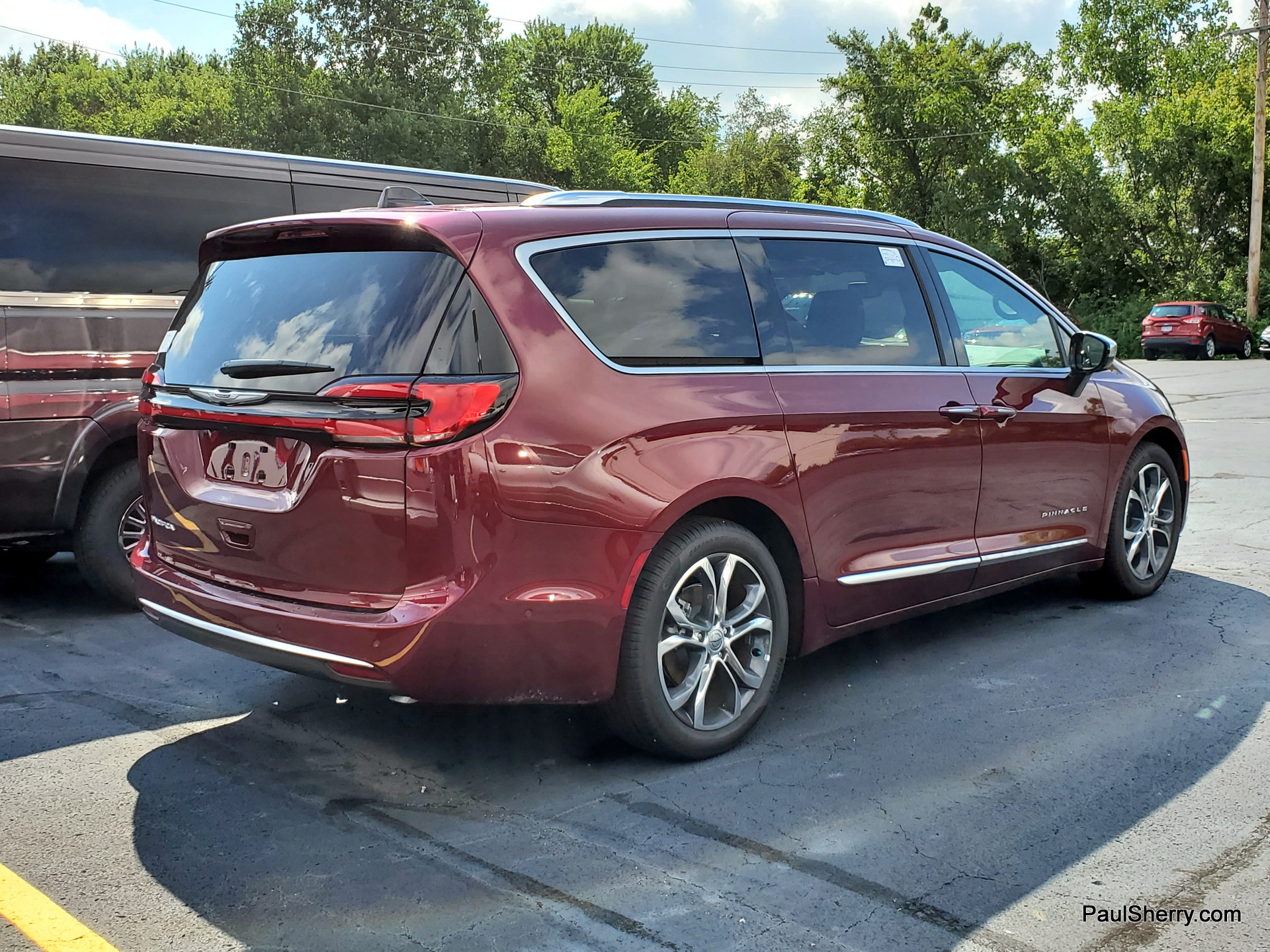 2023 Chrysler Pacifica Pinnacle 30973T Paul Sherry Chrysler Dodge