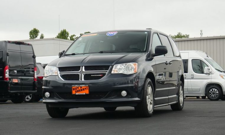 2013 dodge grand caravan clearance crew