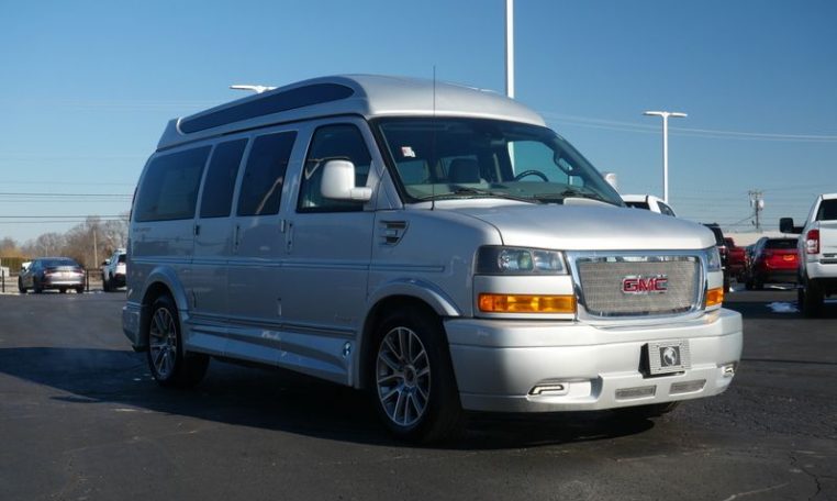 2006 fashion gmc conversion van