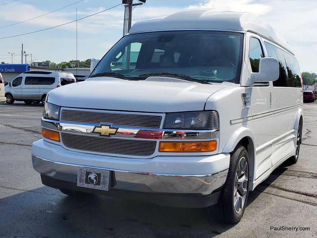 Used 2022 Chevrolet Express Cargo Work Van with VIN 1GCWGBF76N1165428 for sale in Piqua, OH