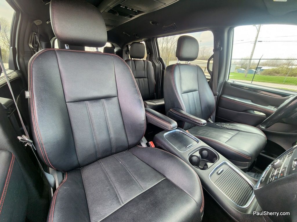 Used 2018 Dodge Grand Caravan GT with VIN 2C4RDGEG2JR248994 for sale in Piqua, OH