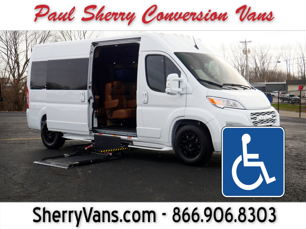 2023 RAM ProMaster Window Van Base