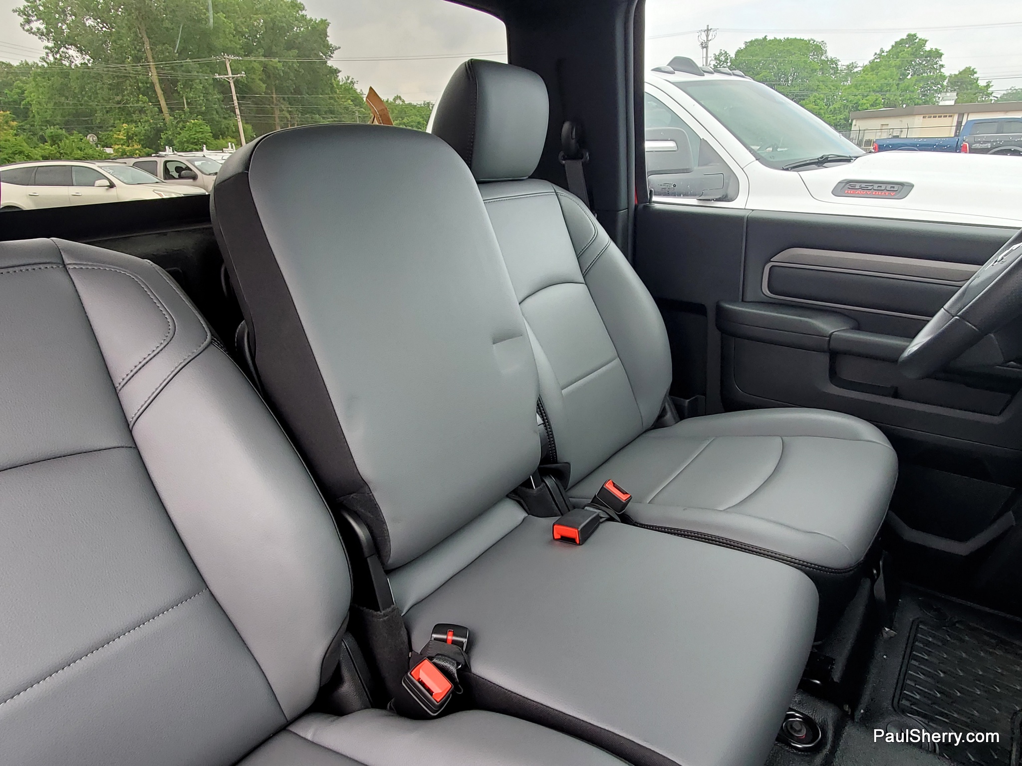 2026 RAM 3500 Chassis Tradesman - Photo 21