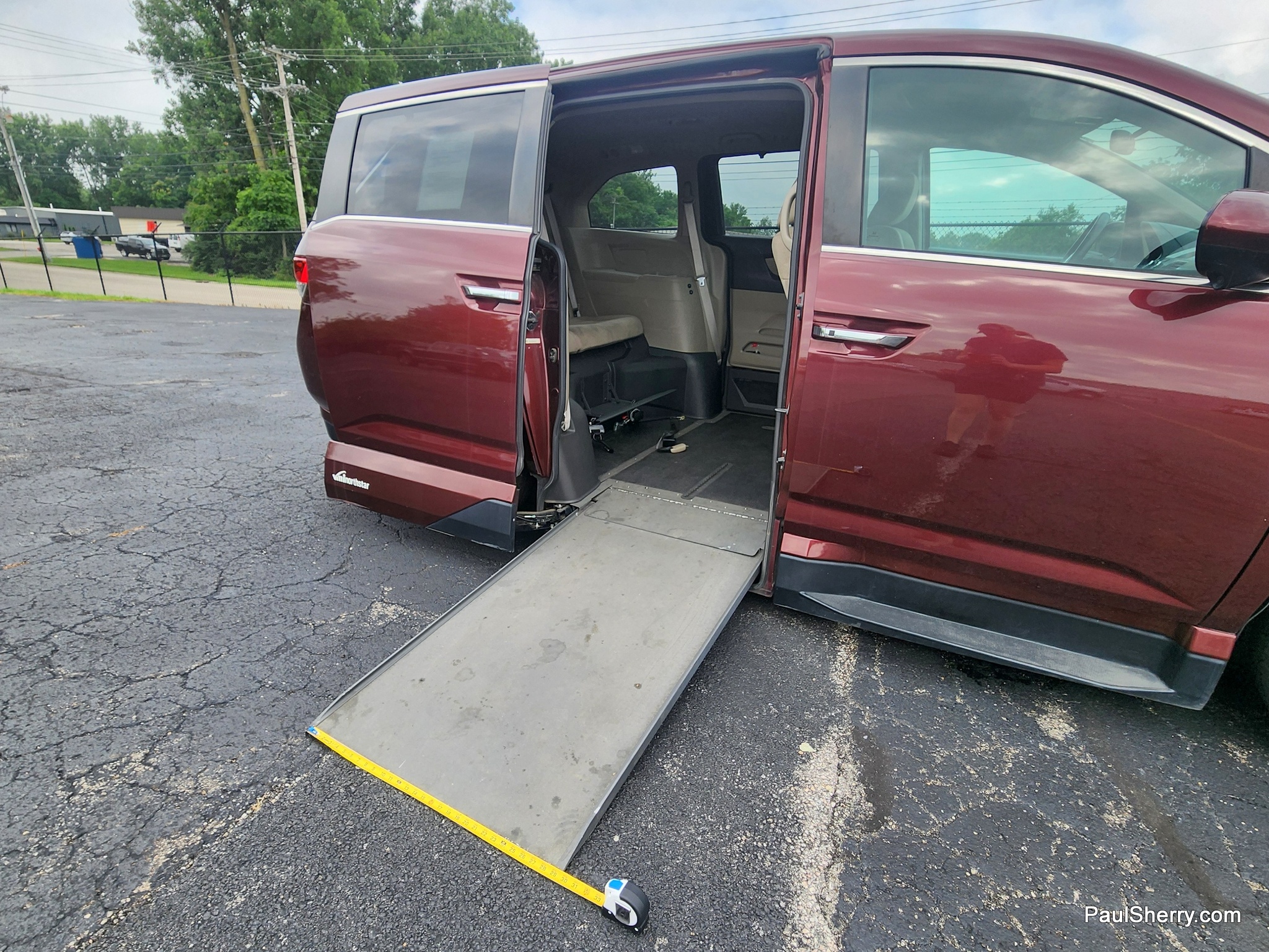 2016 Honda Odyssey EX - Photo 12