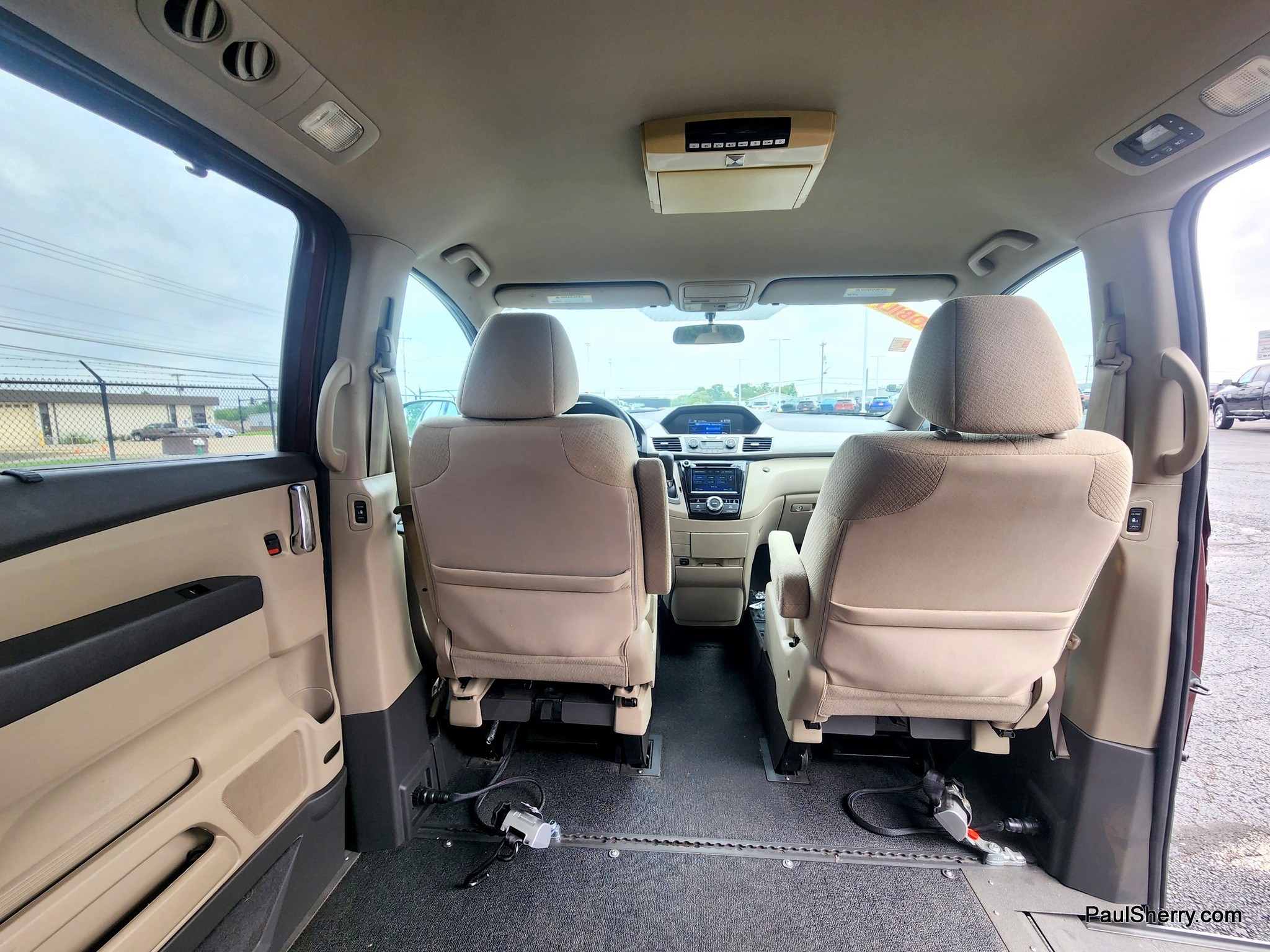 2016 Honda Odyssey EX - Photo 31