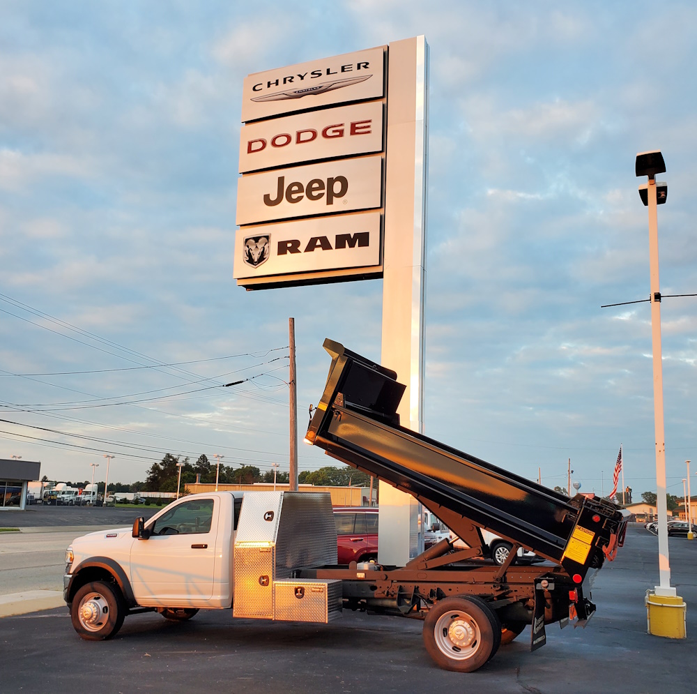commercial truck dealer troy ohio