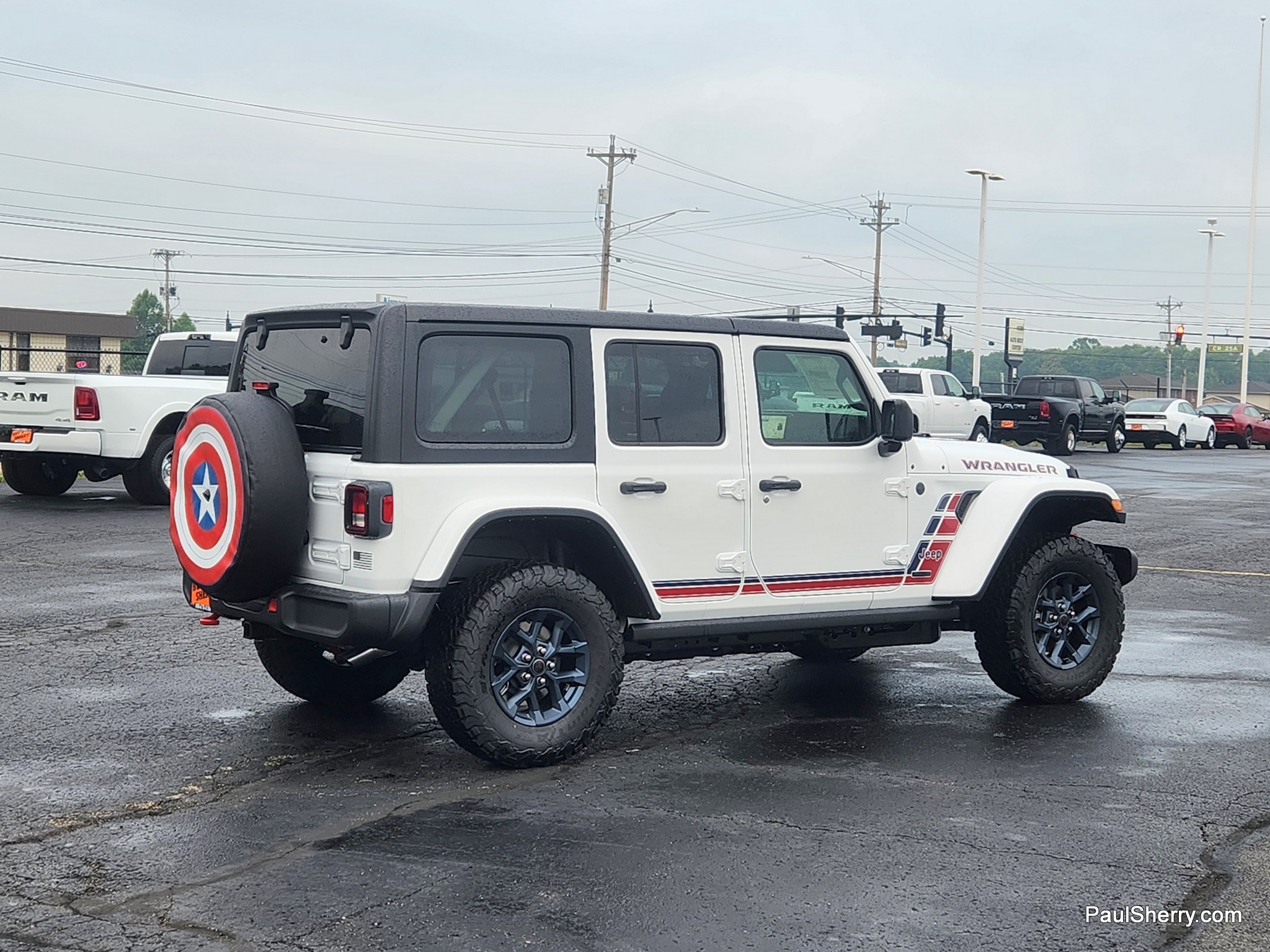 2026 Jeep Wrangler 4-Door Willys - Photo 10