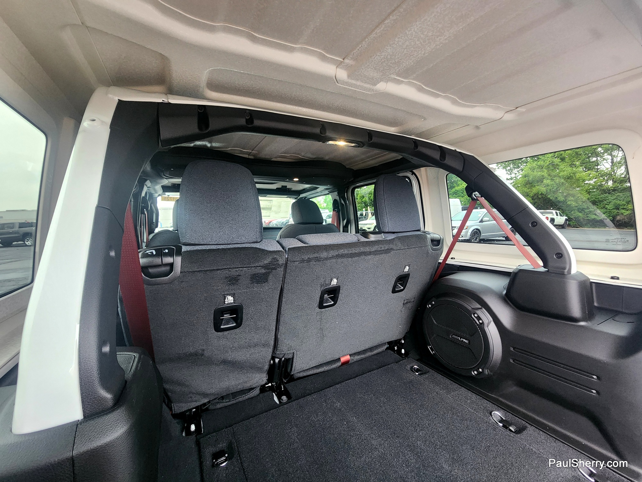 2026 Jeep Wrangler 4-Door Willys - Photo 22