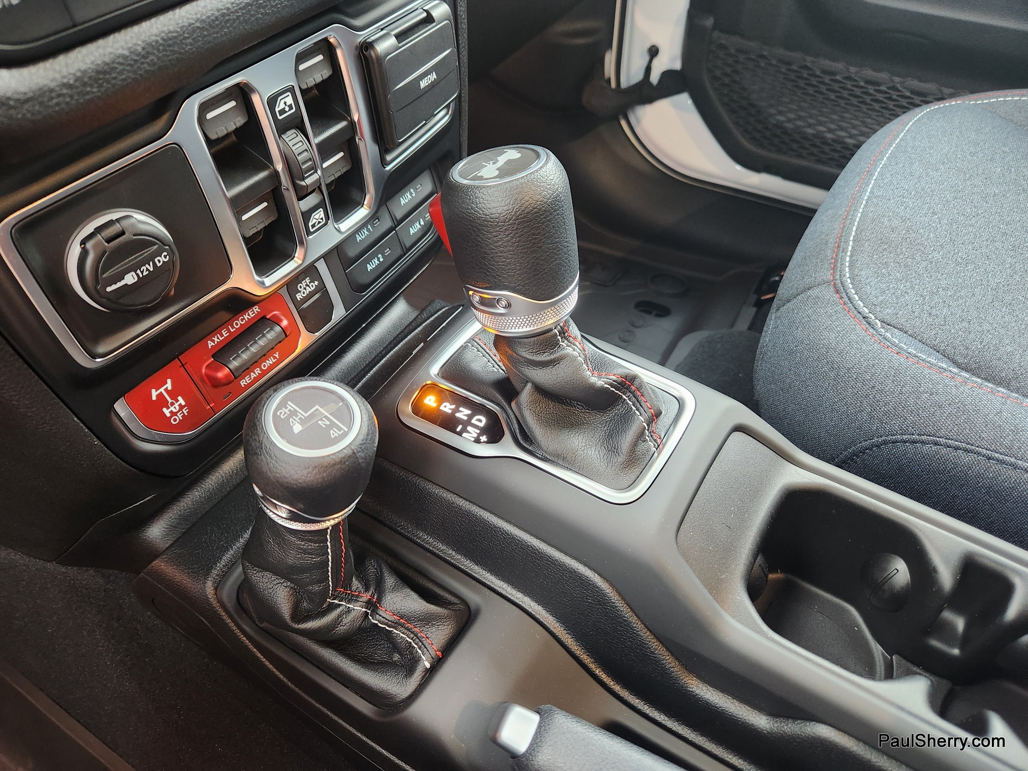 2026 Jeep Wrangler 4-Door Willys - Photo 43