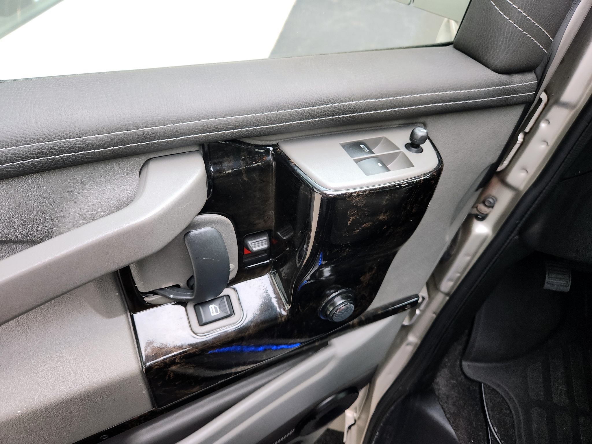 2022 GMC Savana Cargo Work Van - Photo 21
